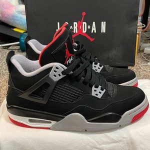 Air Jordan 4 Retro Bred